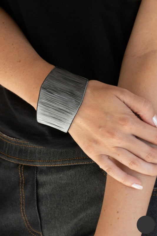Hot Wired Wonder Cuff- Black