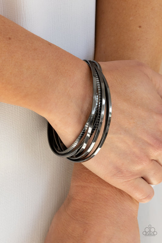 Trending Tread Bangles- Black